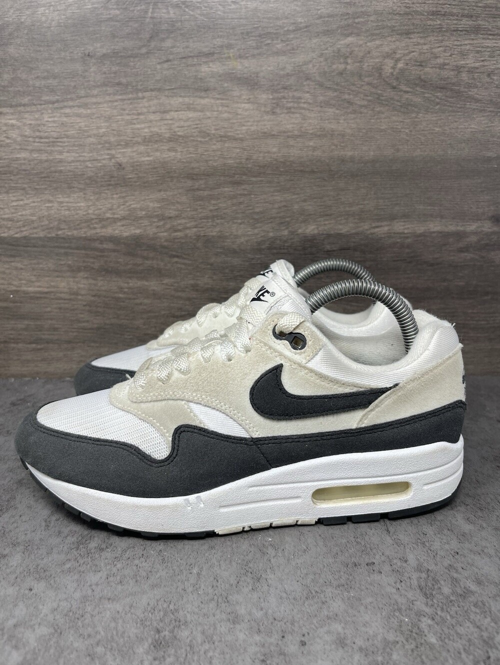 Nike Air Max 1 Womens Size 8 White Black Summit White DZ2628-102 Sneakers